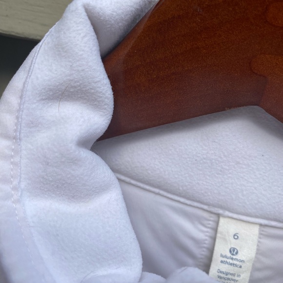 Lululemon Jacket - Picture 5 of 10